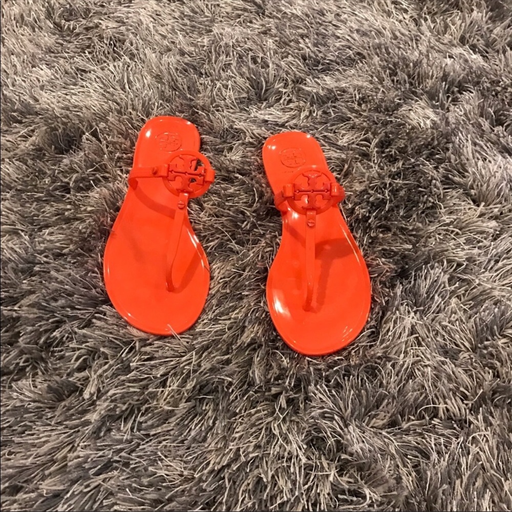 Coral Tory Burch sandals